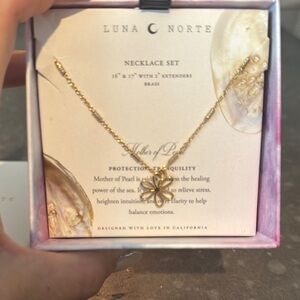 Gold Flower Necklace